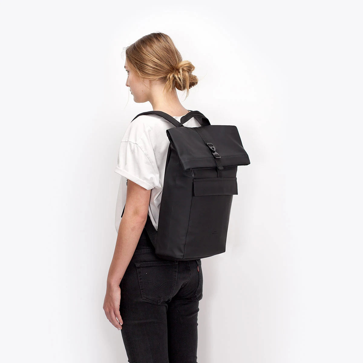 Jasper Medium Backpack Black
